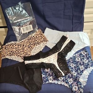 Victoria's secrets cheeky Underwear Assorted Women's Lace Panties Size M New